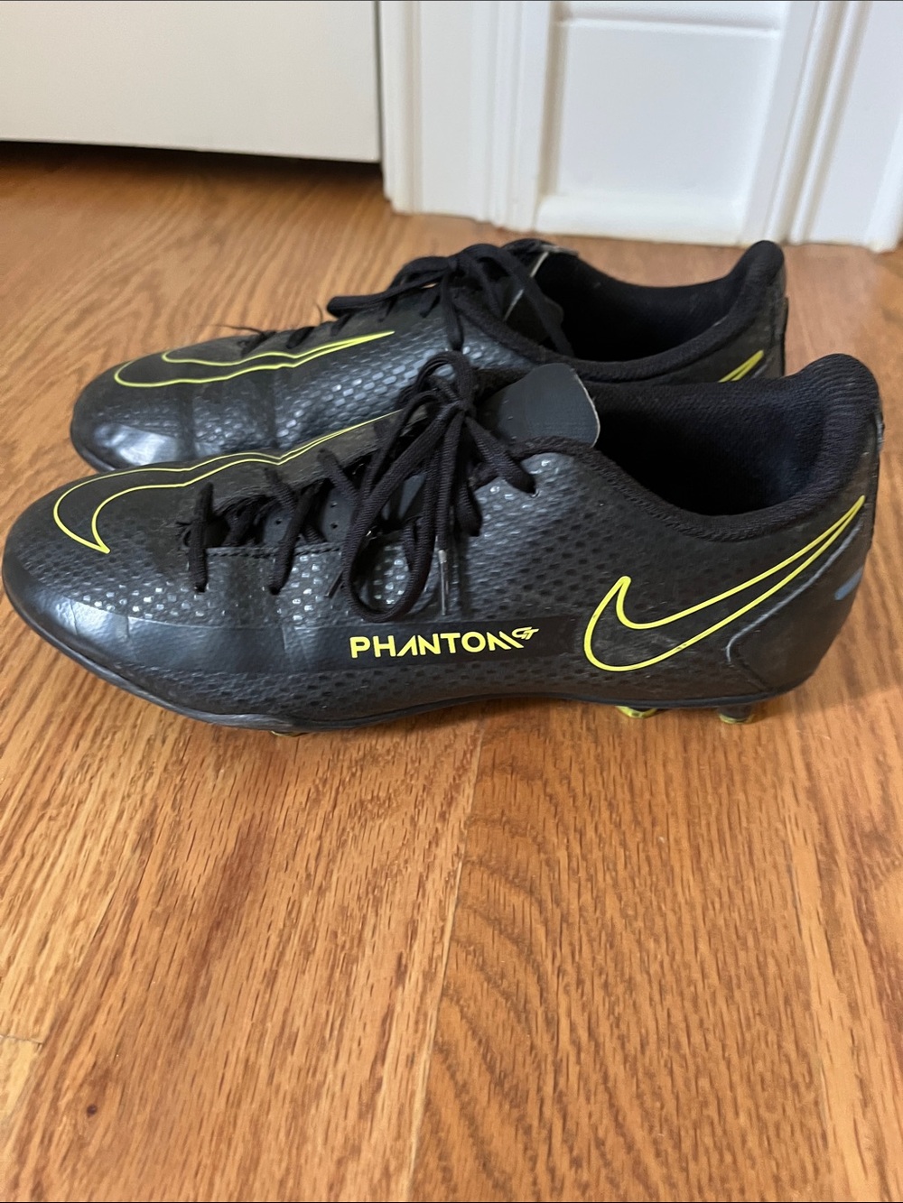 Nike Kids Black Phantom Soccer Cleats